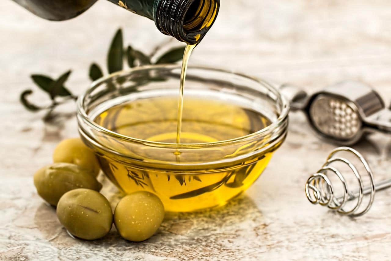 olive oil 968657 1280