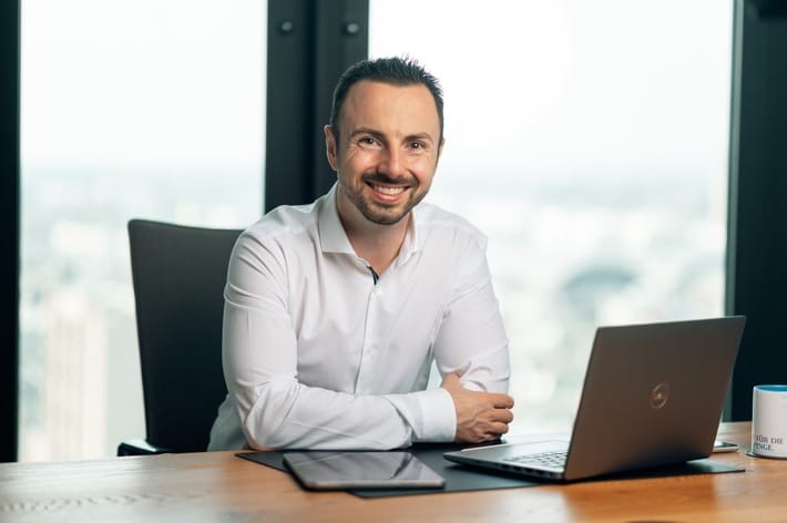 Michael Wohlfart Schreibtisch