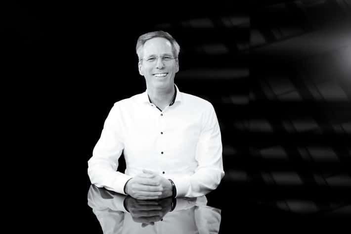 27 Thorsten Bader